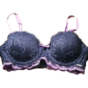 𝅺La Vie En Rose Lace Periwinkle Push up bra with pink lace trim